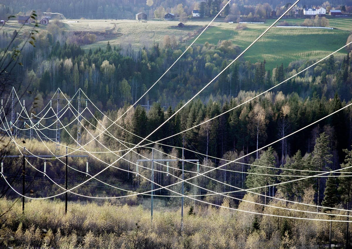 custom-feature-Power-lines